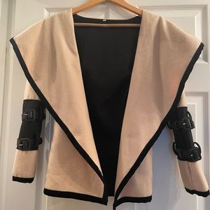 Cute Retro-style cream/black swing coat (jacket) w/buckles & belt M runs small.